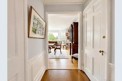 31 Griffen Avenue, Scarsdale, NY 10583 - Photo 7
