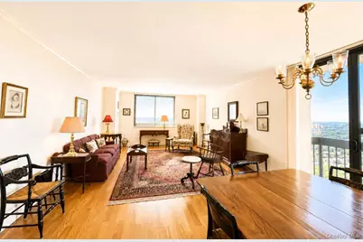 26910 Grand Central Parkway #30D, Floral Park, NY 11005 - Photo 9