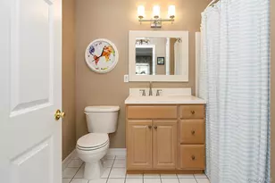 1039 Savoy Dr, Melville, NY 11747 - Photo 13