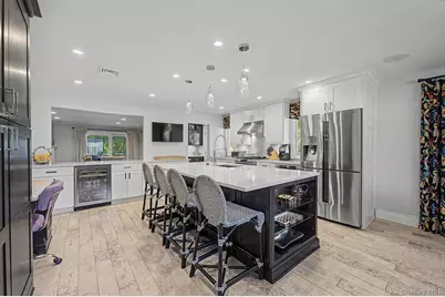 64 Cornflower Lane, East Northport, NY 11731 - Photo 11