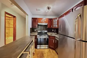 65-42 Metropolitan Ave, Middle Village, NY 11379 - Photo 9