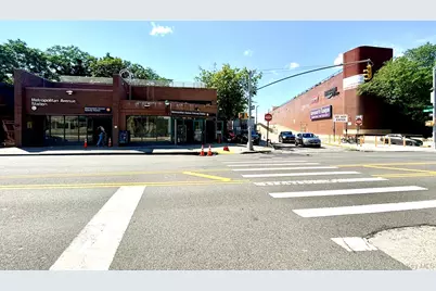 6542 Metropolitan Avenue, Middle Village, NY 11379 - Photo 19