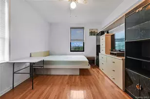25-15 Union St, Flushing, NY 11354 - Photo 11