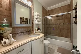 611 Park Ave, Uniondale, NY 11553 - Photo 15