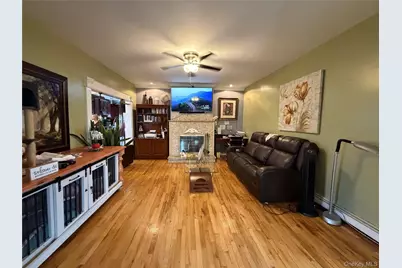 611 Park Avenue, Uniondale, NY 11553 - Photo 13
