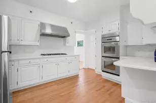 12 Dimitri Pl, Larchmont, NY 10538 - Photo 11