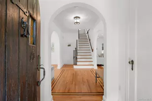 12 Dimitri Pl, Larchmont, NY 10538 - Photo 3