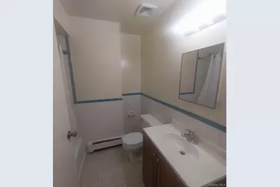 884 Nassau #c, Uniondale, NY 11553 - Photo 15