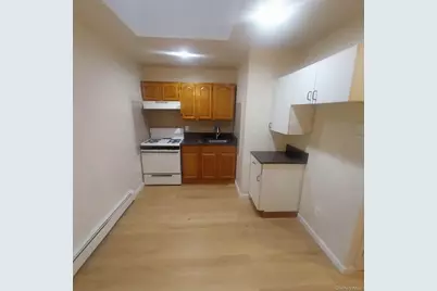 884 Nassau #c, Uniondale, NY 11553 - Photo 13