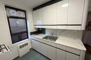 89-20 55th Ave, Sunnyside, NY 11373 - Photo 13