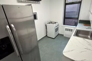 89-20 55th Ave, Sunnyside, NY 11373 - Photo 17