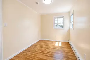 644 S 8th St, West Babylon, NY 11757 - Photo 21