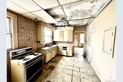 7 President Street, Far Rockaway, NY 11691 - Photo 11
