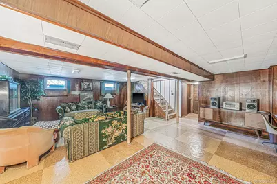 149 Burlington Avenue, Deer Park, NY 11729 - Photo 21