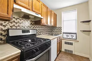10507 Apt 6B For 66th Rd, Forest Hills, NY 11375 - Photo 3