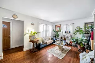 13 Crystal St, Elmont, NY 11003 - Photo 5