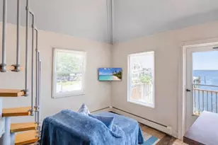 959 S 5th St, Lindenhurst, NY 11757 - Photo 23