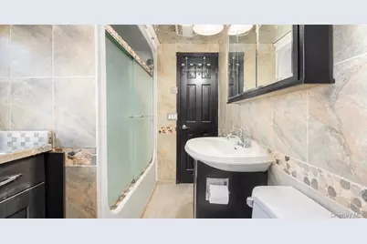 959 S 5th Street, Lindenhurst, NY 11757 - Photo 25
