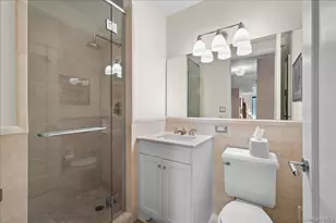 10 City Pl, White Plains, NY 10601 - Photo 19