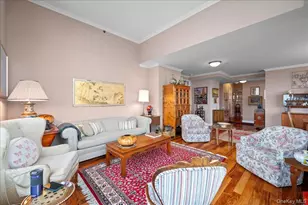 10 City Pl, White Plains, NY 10601 - Photo 3