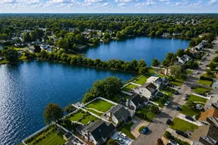 67 Deer Lake Dr, North Babylon, NY 11703 - Photo 45