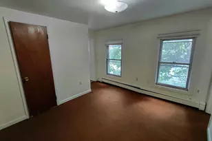 96 Clinton Ave, Kingston, NY 12401 - Photo 3