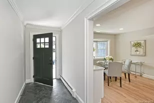 27 Osage Dr, Huntington Station, NY 11746 - Photo 3