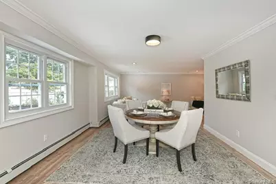 27 Osage Drive, Huntington Station, NY 11746 - Photo 7