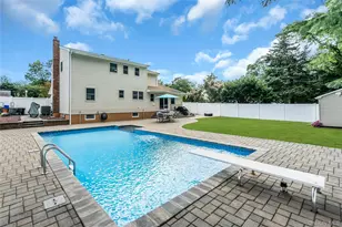 19 Opal Ct, Hauppauge, NY 11788 - Photo 31