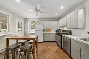 31 Desmond Ave, Bronxville, NY 10708 - Photo 9