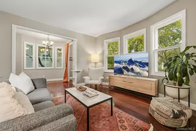 31 Desmond Avenue, Bronxville, NY 10708 - Photo 5