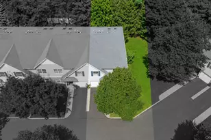 327 Medea Way, Central Islip, NY 11722 - Photo 3