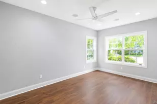 327 Medea Way, Central Islip, NY 11722 - Photo 33