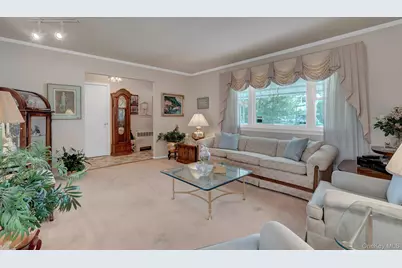 85 Joseph Street, New Hyde Park, NY 11040 - Photo 5