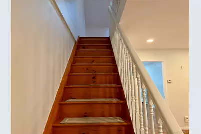 7 Gables Court, Dix Hills, NY 11746 - Photo 7