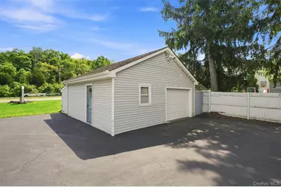 638 Sergeant Palmateer Way, Wappingers Falls, NY 12590 - Photo 5