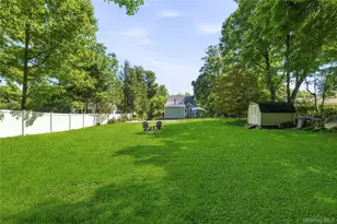 195 Oscawana Lake Rd, Putnam Valley, NY 10579 - Photo 29