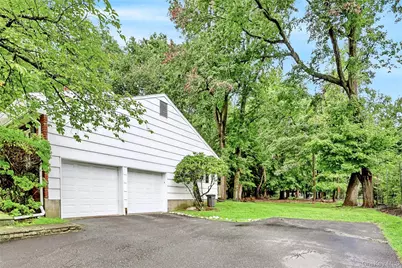 9 Bluejay Street, Spring Valley, NY 10977 - Photo 17