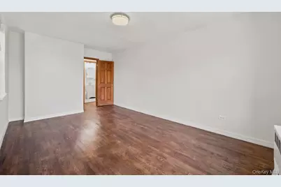 50-21 39th Place #2E, Sunnyside, NY 11104 - Photo 9