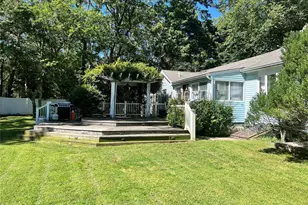 1029 Wading River Manor Rd, Manorville, NY 11949 - Photo 11