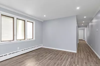 6 Franklin Avenue #Lower, Port Washington, NY 11050 - Photo 5