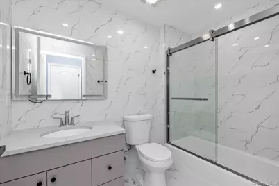 6 Franklin Avenue #Lower, Port Washington, NY 11050 - Photo 11