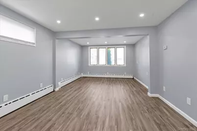 6 Franklin Avenue #Lower, Port Washington, NY 11050 - Photo 9