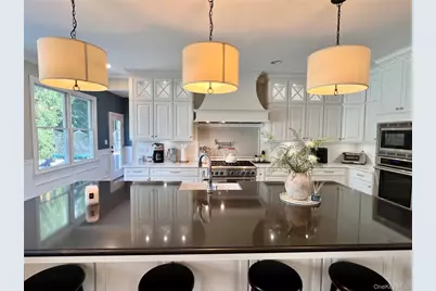 3 Wyona Court, Huntington, NY 11743 - Photo 11