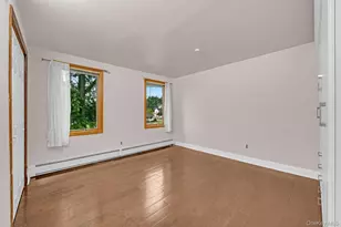30 Andover Ln, Hicksville, NY 11801 - Photo 5