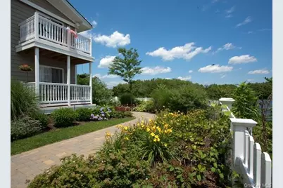 9 Willowbrook Road #10A, Bay Shore, NY 11706 - Photo 3