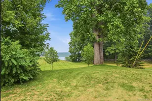 4 Seneca Ln, Milton, NY 12547 - Photo 17