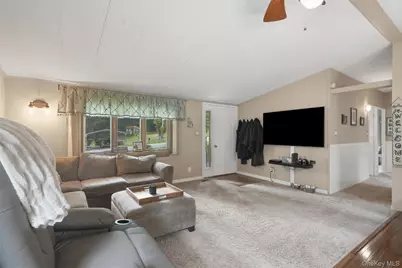 4 Seneca Lane, Milton, NY 12547 - Photo 31
