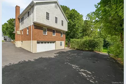 87 Bolton Avenue, White Plains, NY 10605 - Photo 43
