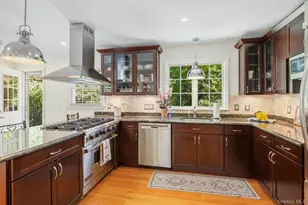 87 Bolton Ave, White Plains, NY 10605 - Photo 17